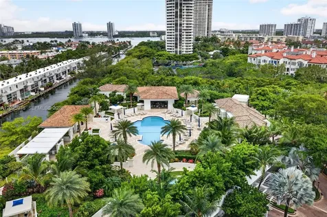 2600 Island Boulevard Aventura FL 33160