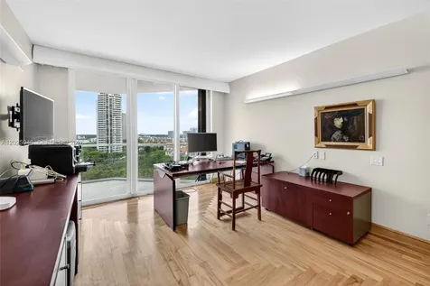 2600 Island Boulevard Aventura FL 33160