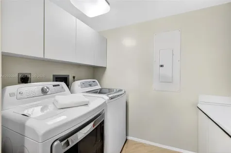 2600 Island Boulevard Aventura FL 33160
