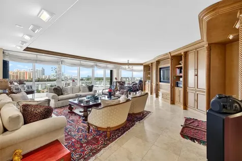 2600 Island Boulevard Aventura FL 33160