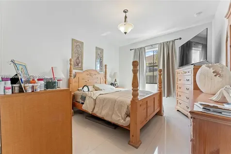 14856 SW 27th Terrace Miami FL 33185