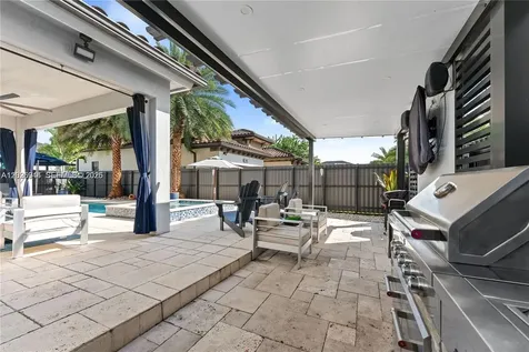 14856 SW 27th Terrace Miami FL 33185