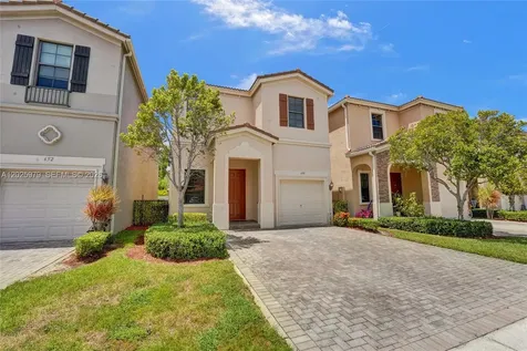 650 NE 191st Terrace Miami FL 33179