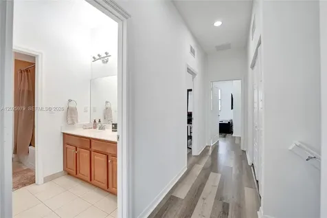 650 NE 191st Terrace Miami FL 33179