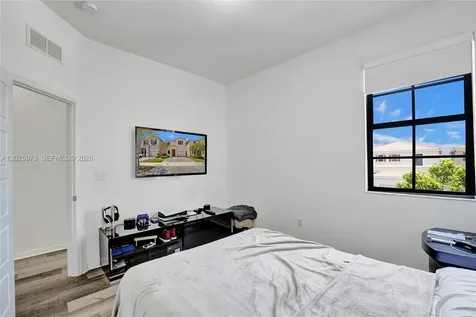650 NE 191st Terrace Miami FL 33179