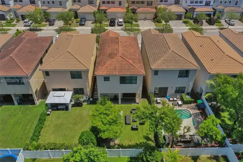 650 NE 191st Terrace Miami FL 33179