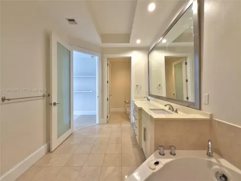848 Brickell Key Drive Miami FL 33131
