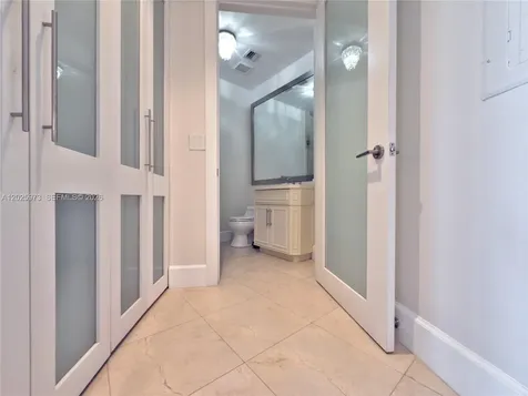 848 Brickell Key Drive Miami FL 33131