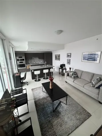 7875 NW 107th Avenue Doral FL 33178