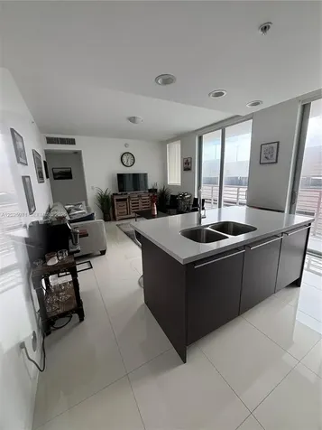 7875 NW 107th Avenue Doral FL 33178