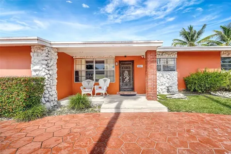 5065 SW 90th Court Miami FL 33165