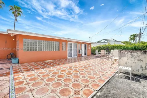 5065 SW 90th Court Miami FL 33165