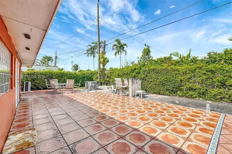 5065 SW 90th Court Miami FL 33165