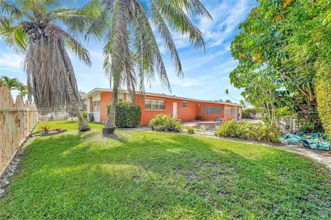 5065 SW 90th Court Miami FL 33165