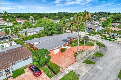 5065 SW 90th Court Miami FL 33165