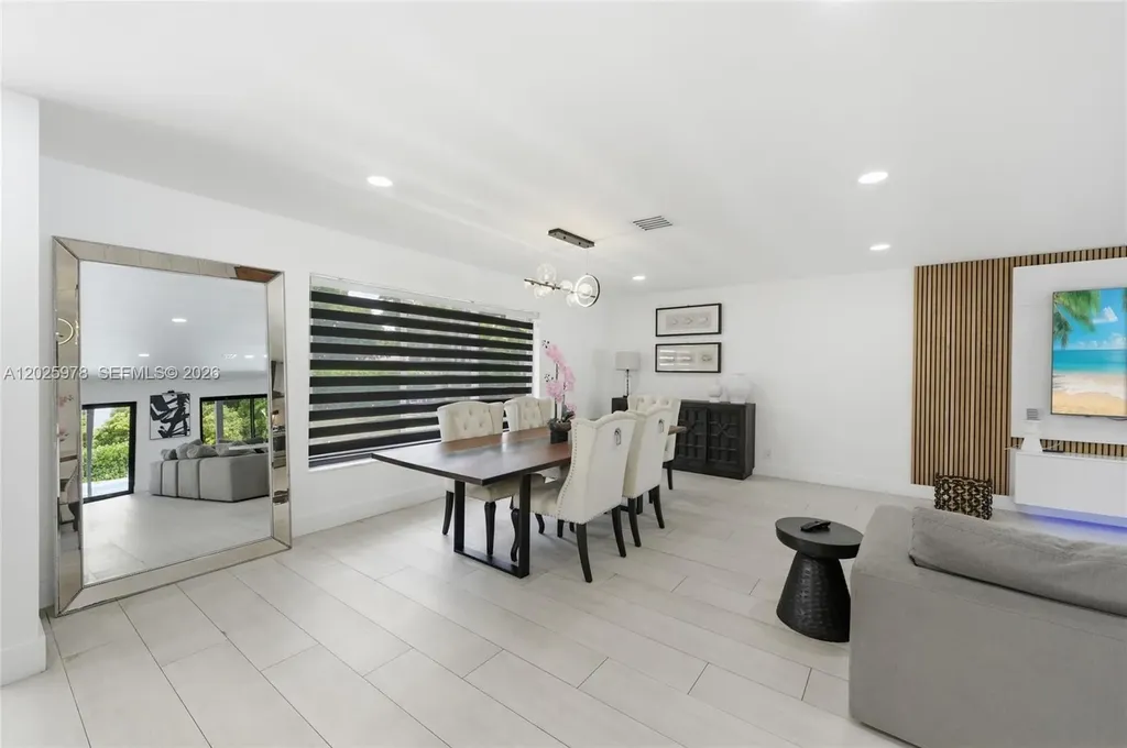 9935 Ramblewood Drive Coral Springs FL 33071