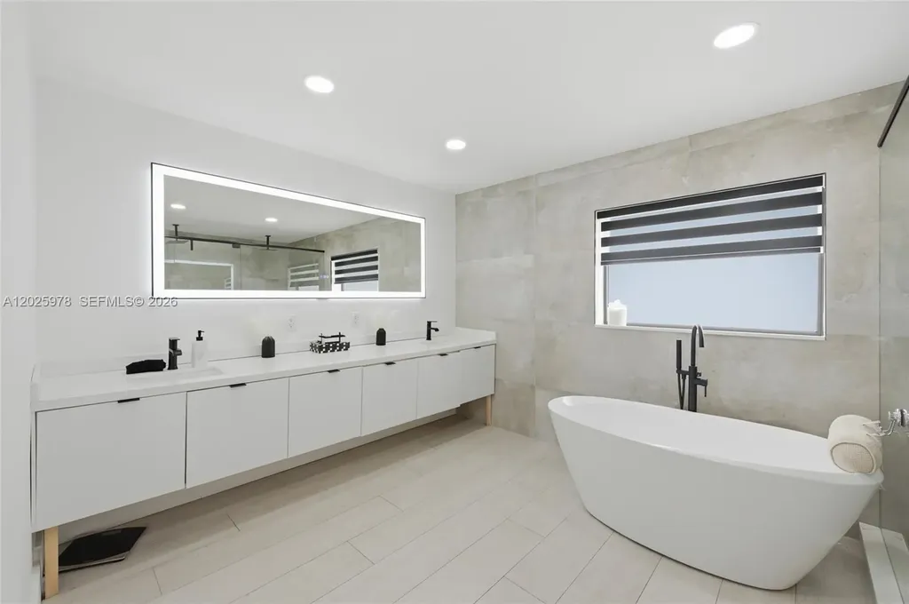 9935 Ramblewood Drive Coral Springs FL 33071