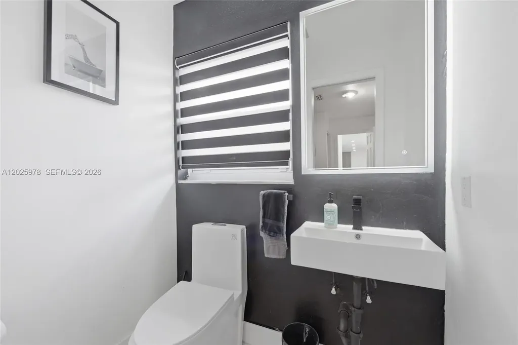9935 Ramblewood Drive Coral Springs FL 33071