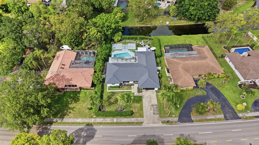 9935 Ramblewood Drive Coral Springs FL 33071