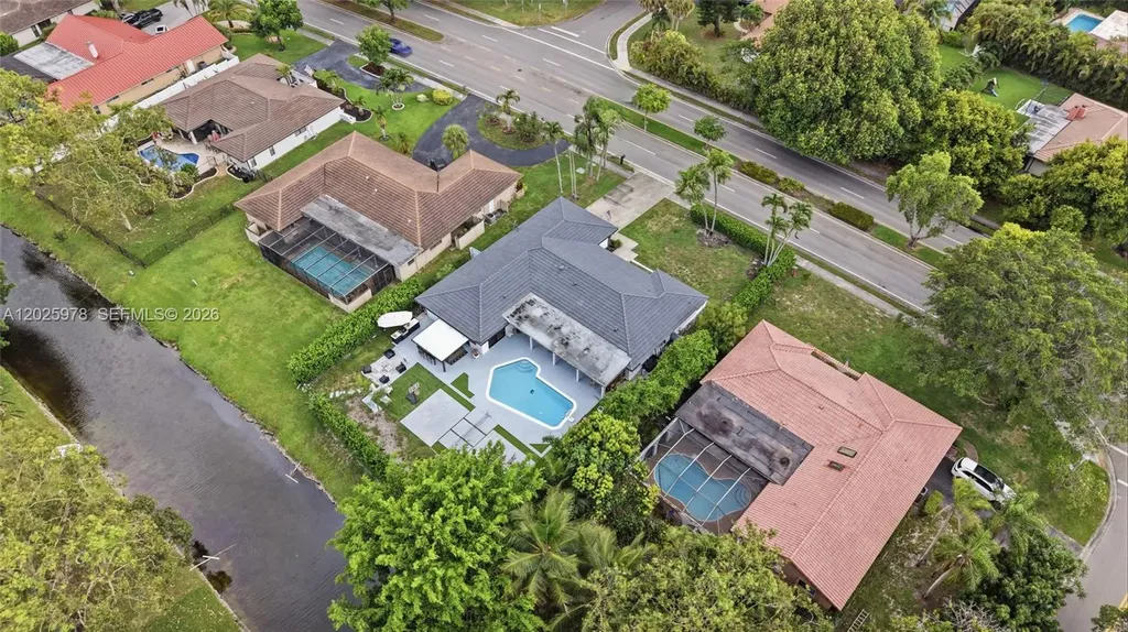 9935 Ramblewood Drive Coral Springs FL 33071