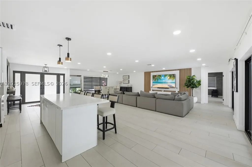 9935 Ramblewood Drive Coral Springs FL 33071