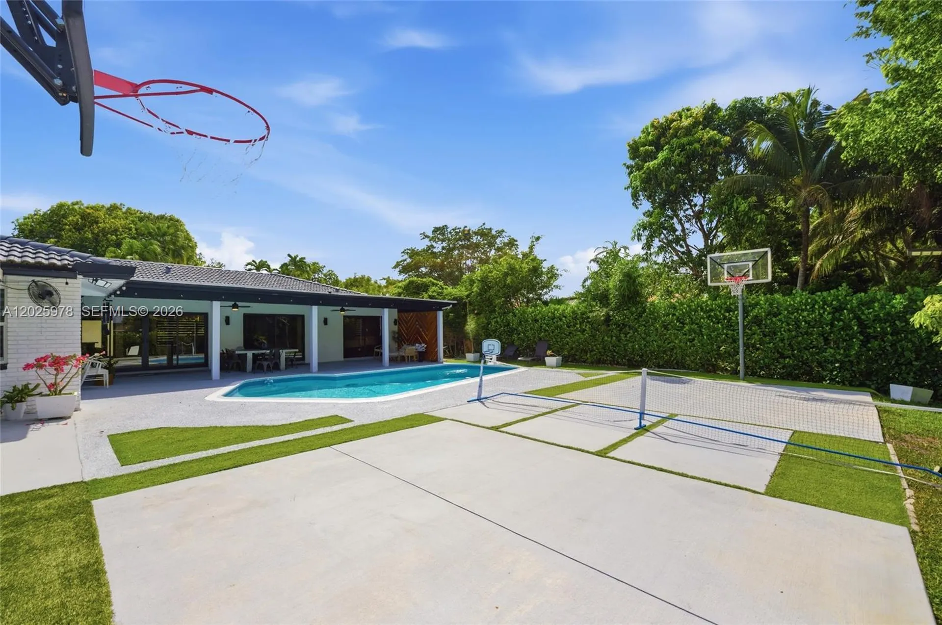 9935 Ramblewood Drive Coral Springs FL 33071