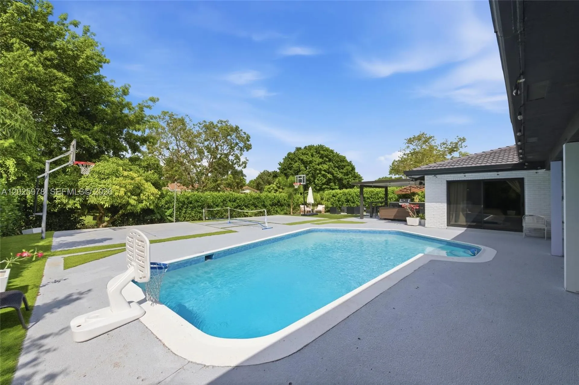 9935 Ramblewood Drive Coral Springs FL 33071