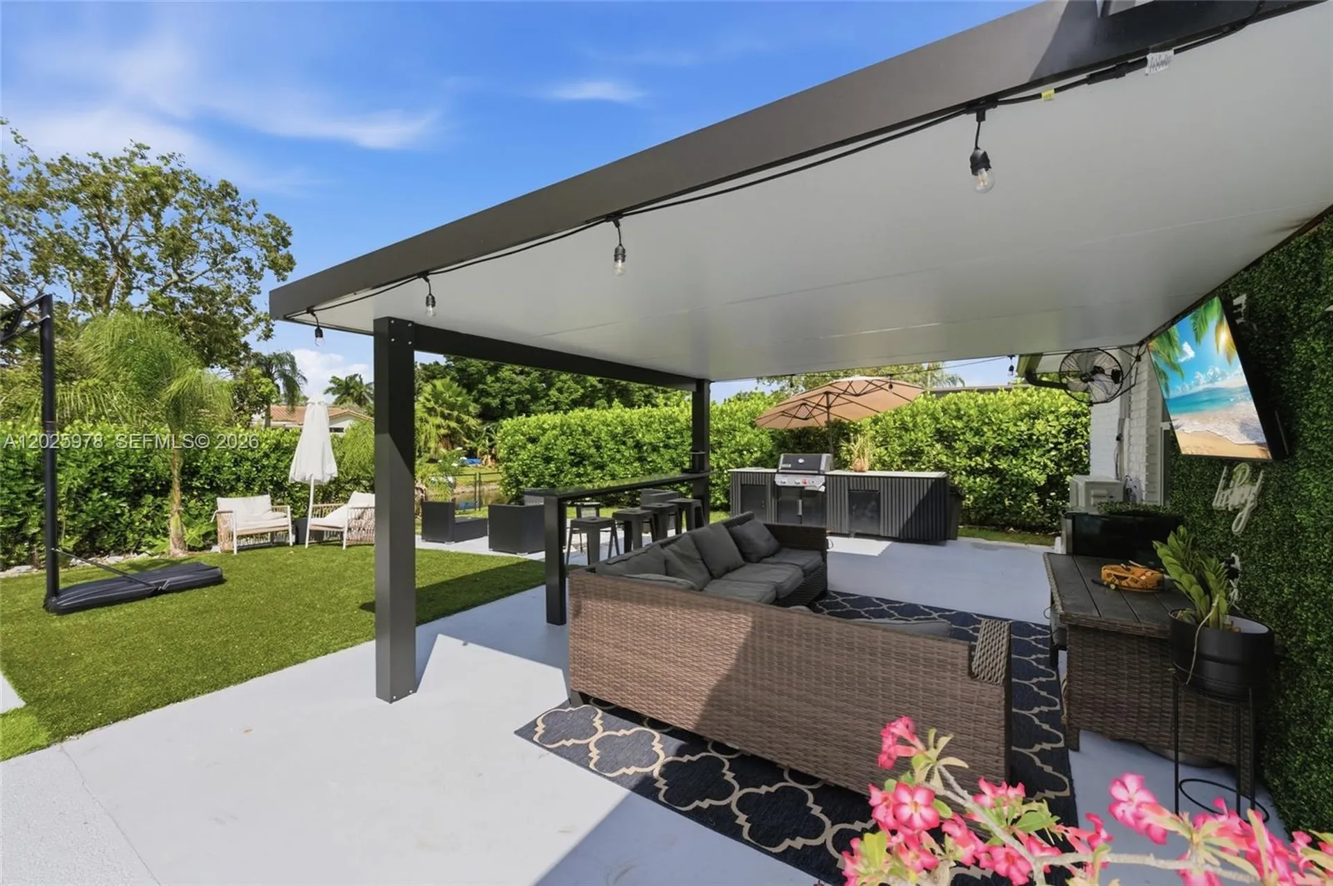9935 Ramblewood Drive Coral Springs FL 33071