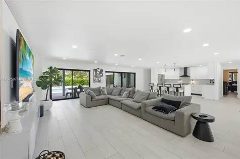 9935 Ramblewood Drive Coral Springs FL 33071