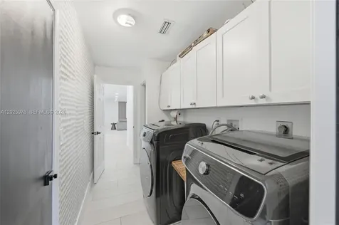 9935 Ramblewood Drive Coral Springs FL 33071