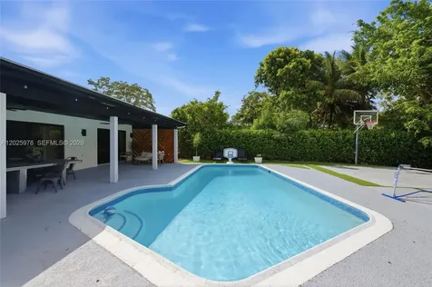 9935 Ramblewood Drive Coral Springs FL 33071