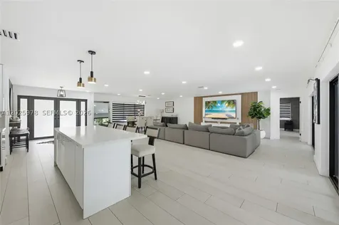 9935 Ramblewood Drive Coral Springs FL 33071