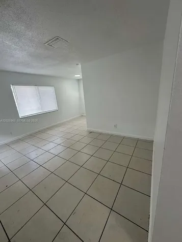 3961 NW 30th Terrace Lauderdale Lakes FL 33309