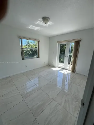 718 NE 4th Court Hallandale Beach FL 33009