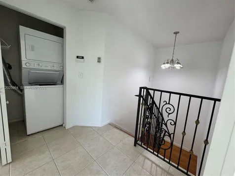 718 NE 4th Court Hallandale Beach FL 33009