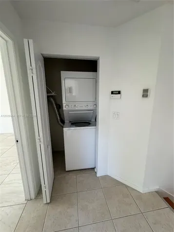 718 NE 4th Court Hallandale Beach FL 33009