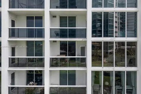 10275 Collins Avenue Bal Harbour FL 33154