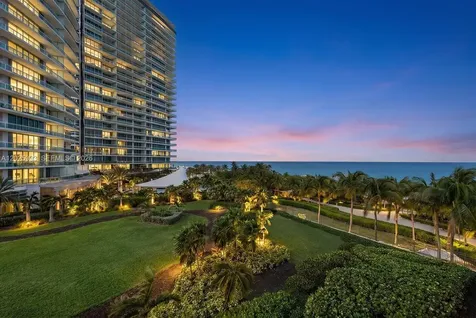 10275 Collins Avenue Bal Harbour FL 33154