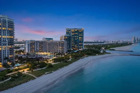10275 Collins Avenue Bal Harbour FL 33154