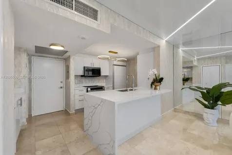 10275 Collins Avenue Bal Harbour FL 33154