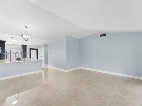 1561 NW 98th Avenue Pembroke Pines FL 33024