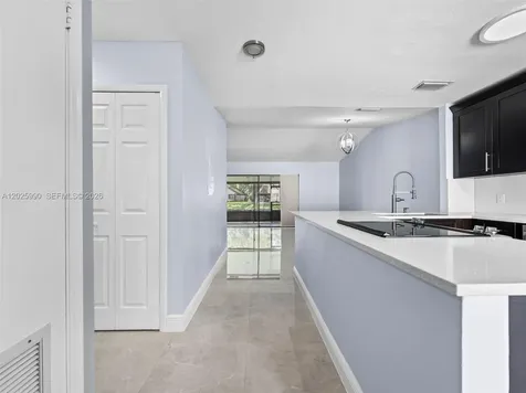 1561 NW 98th Avenue Pembroke Pines FL 33024