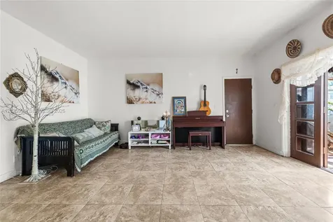 1460 E West Avenue Miami Beach FL 33139