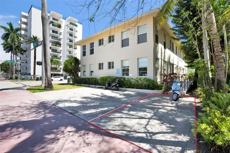 1460 E West Avenue Miami Beach FL 33139