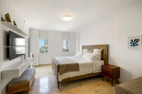 701 Brickell Key Boulevard Miami FL 33131