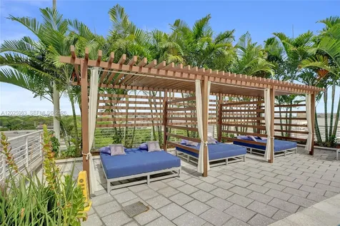 3250 NE 1st Avenue Miami FL 33137