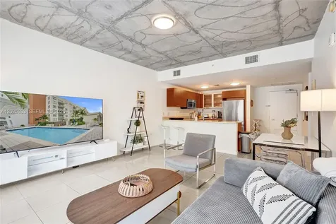 3250 NE 1st Avenue Miami FL 33137