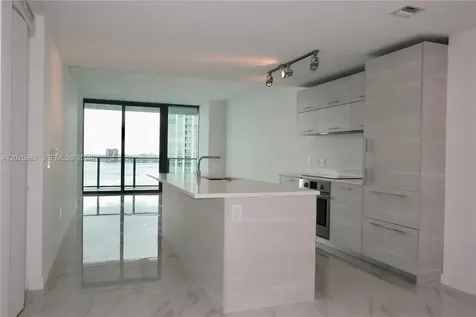 650 NE 32 Miami FL 33137