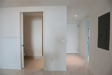 650 NE 32 Miami FL 33137