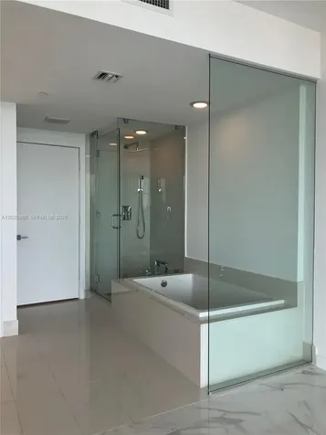 650 NE 32 Miami FL 33137